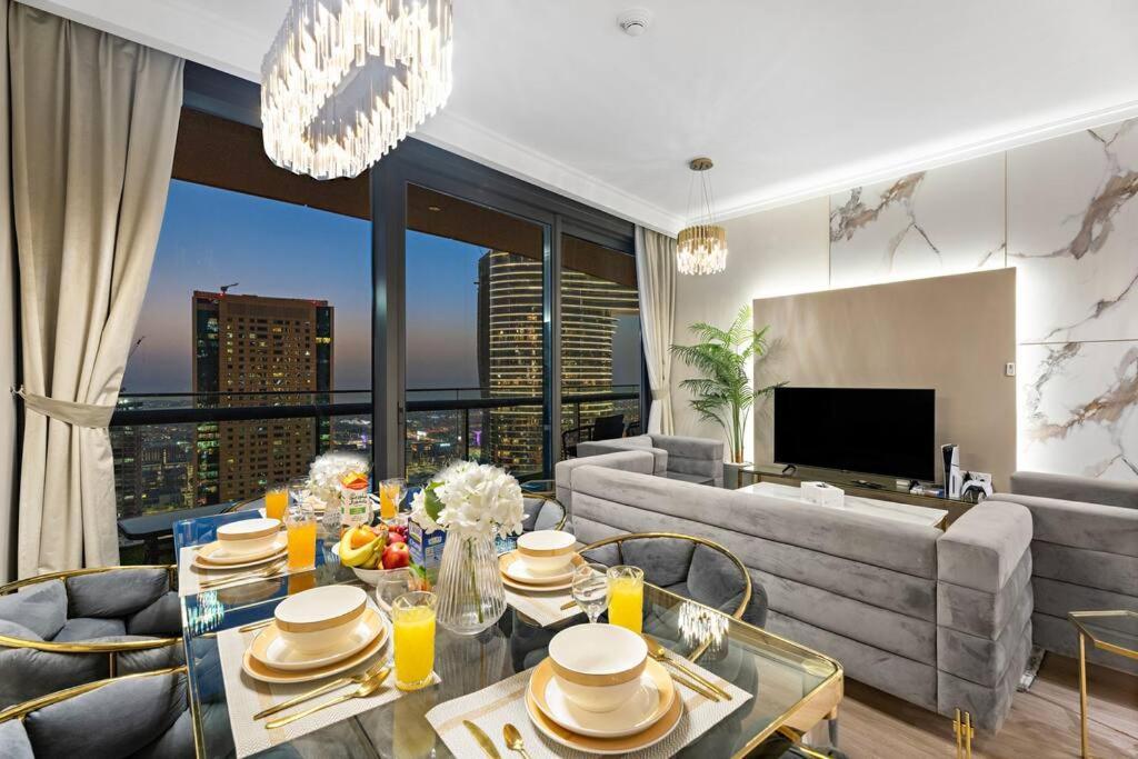 First Class 2br Exquisite Living