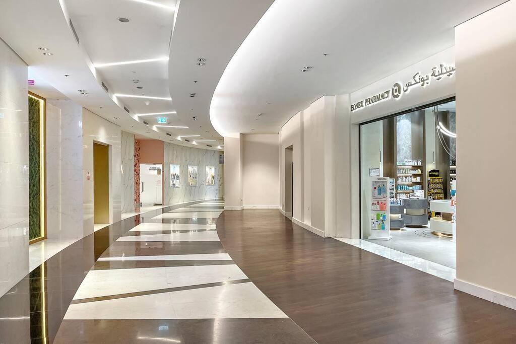 First Class 2br Exquisite Living