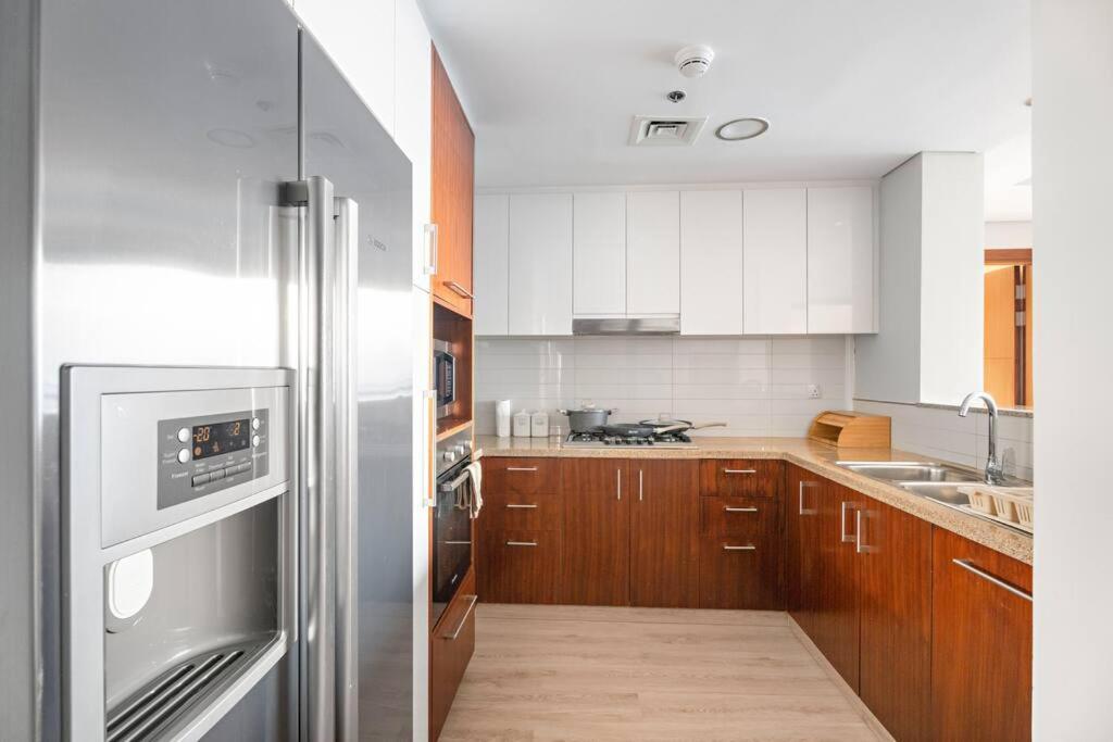 First Class 2br Exquisite Living Apartment Dubai