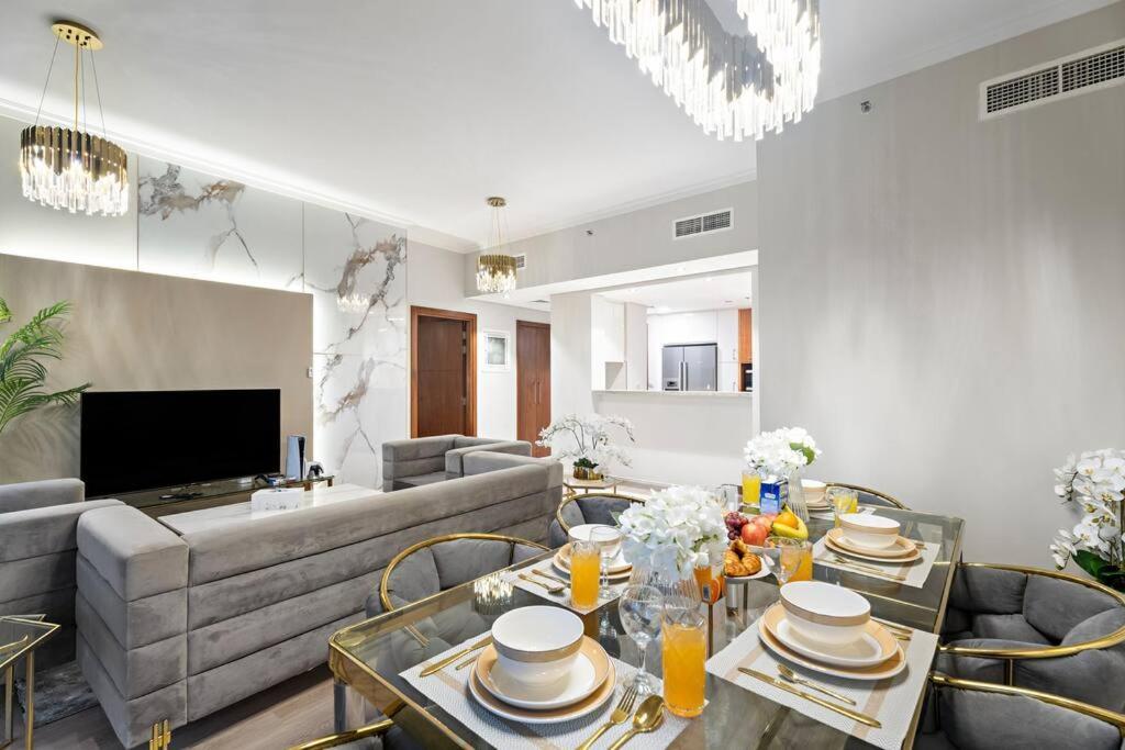 Apartment First Class 2br Exquisite Living