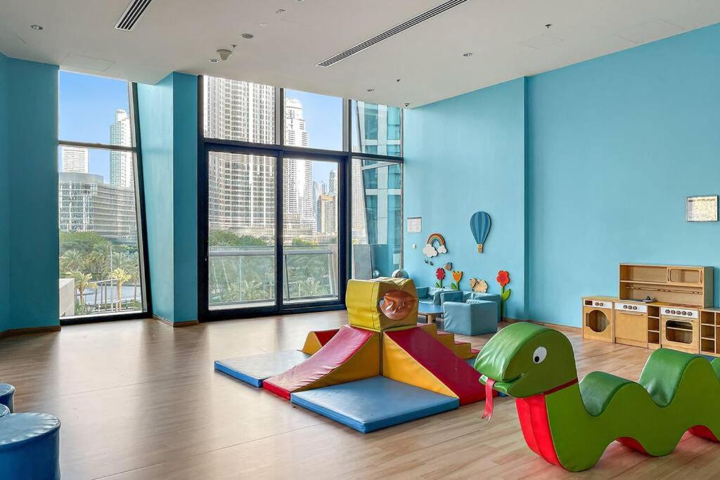 Apartment First Class 2br Exquisite Living Dubai