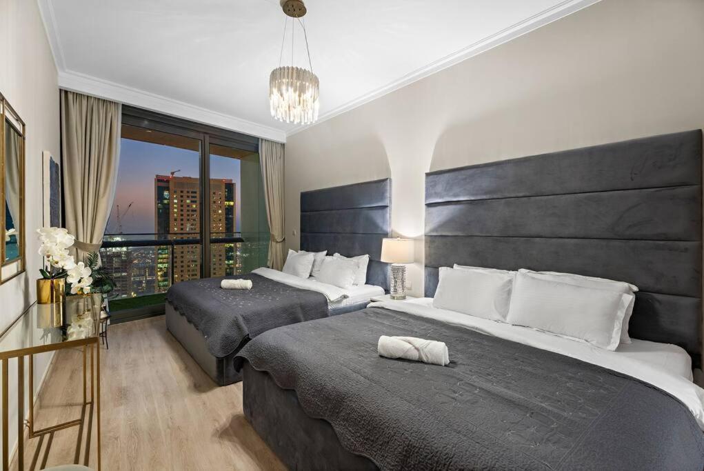 First Class 2br Exquisite Living * Dubai