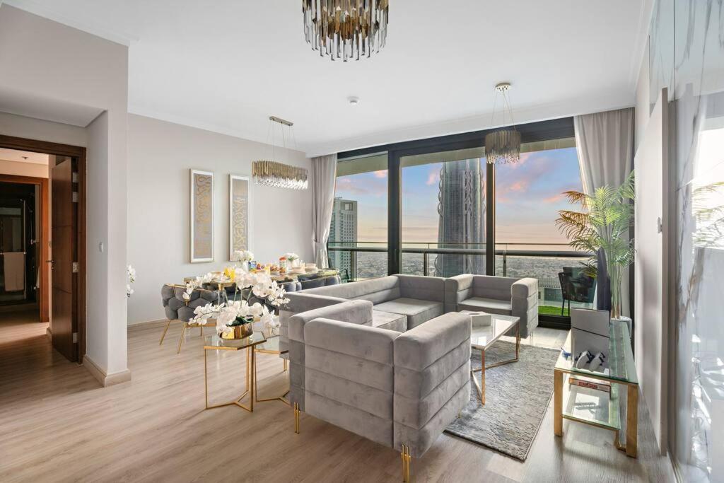 Apartment First Class 2br Exquisite Living